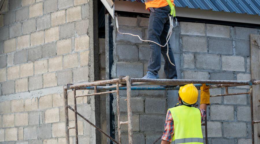 Expert Emergency Roof Repairs services in Grove City, MN